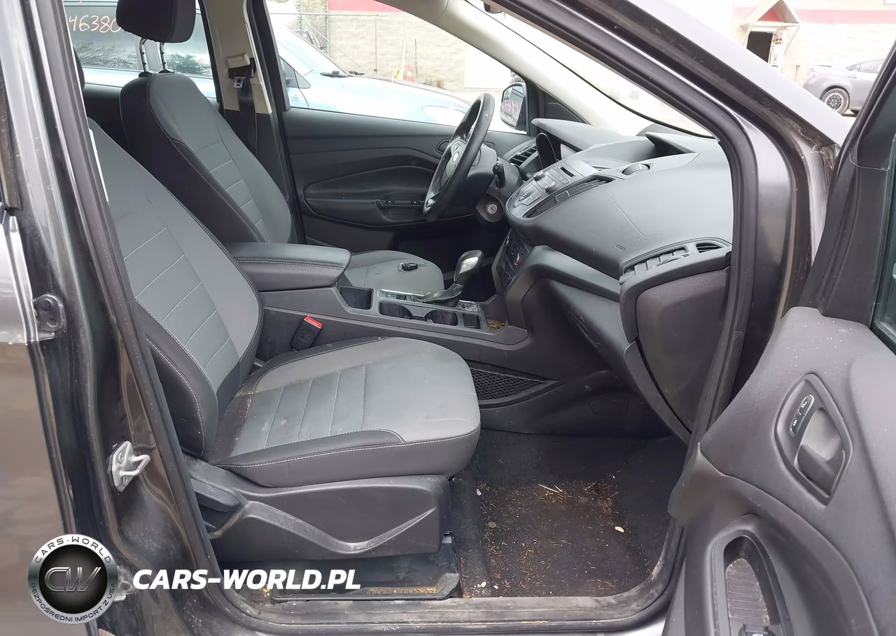 2017 Ford Escape S VIN:1FMCU0F79HUF09249 - 5