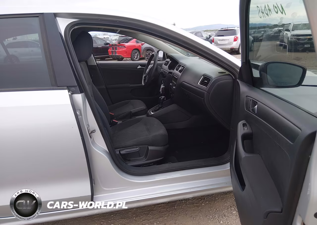 2012 Volkswagen Jetta 2.0L S VIN:3VW2K7AJ9CM308995 - 5