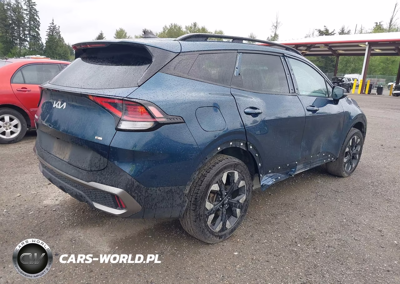 2023 Kia Sportage Plug-In Hybrid X-Line VIN:KNDPYDAHXP7049274 - 4