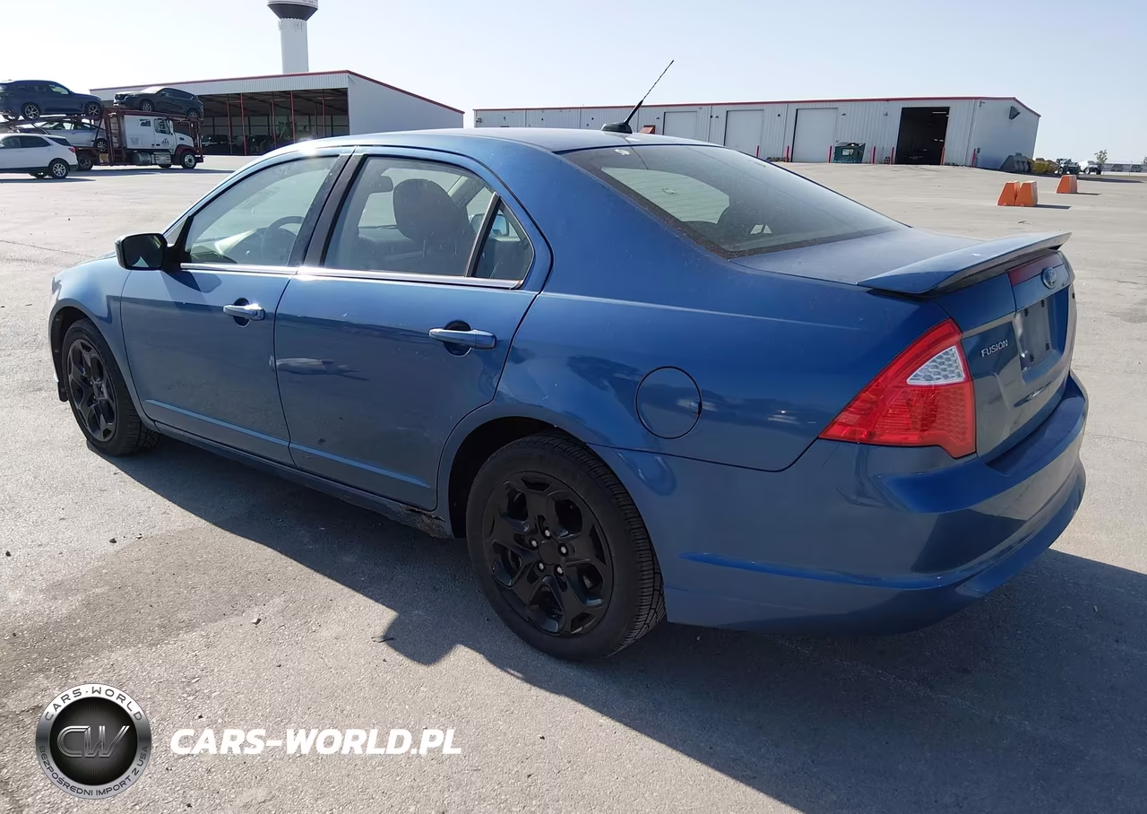 2010 Ford Fusion Se VIN:3FAHP0HA4AR216033 - 3