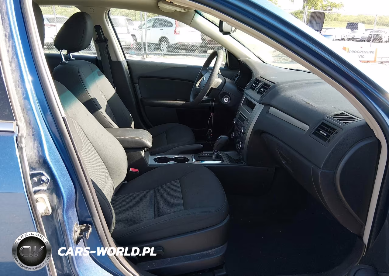 2010 Ford Fusion Se VIN:3FAHP0HA4AR216033 - 5