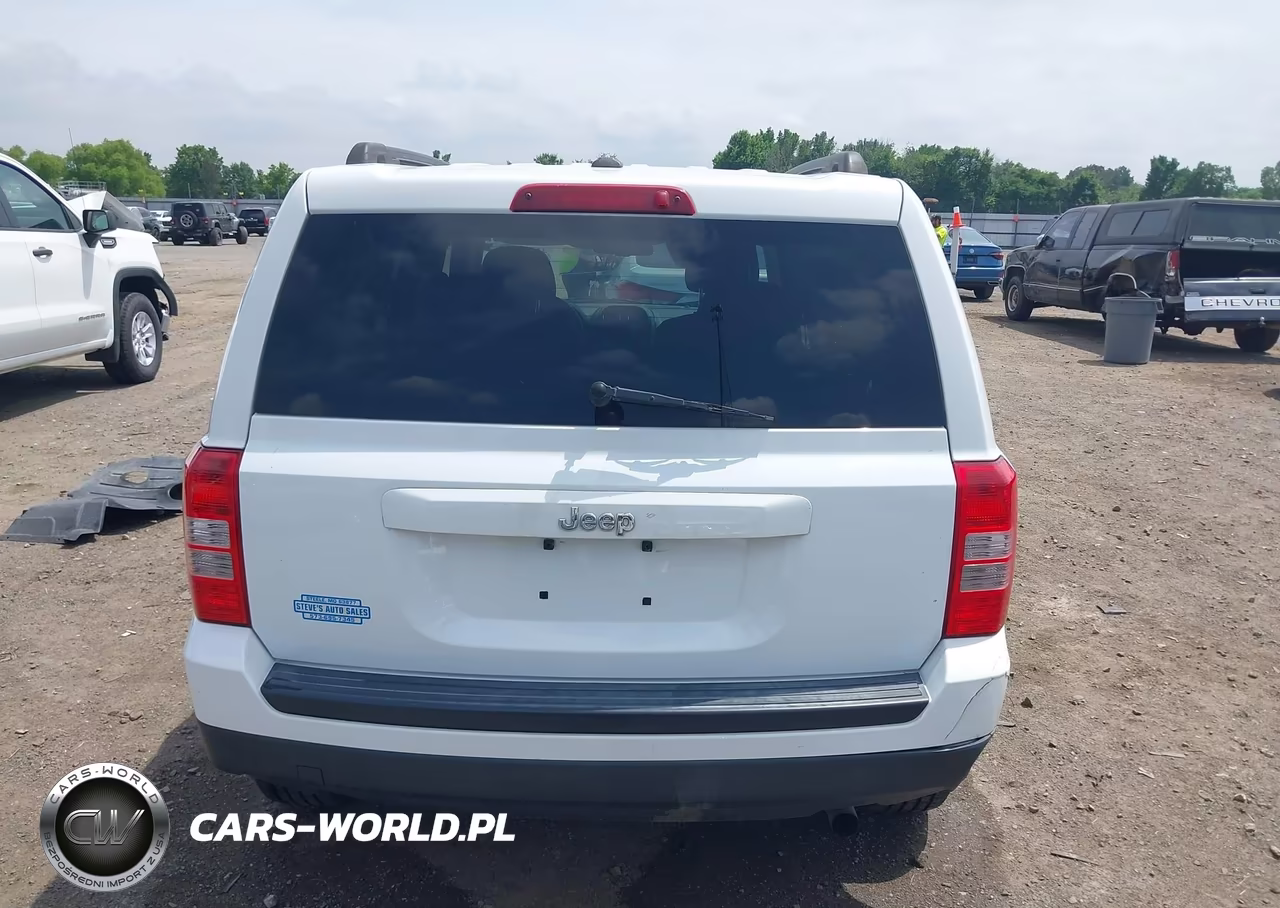 2016 Jeep Patriot Sport VIN:1C4NJPBB8GD761484 - 17