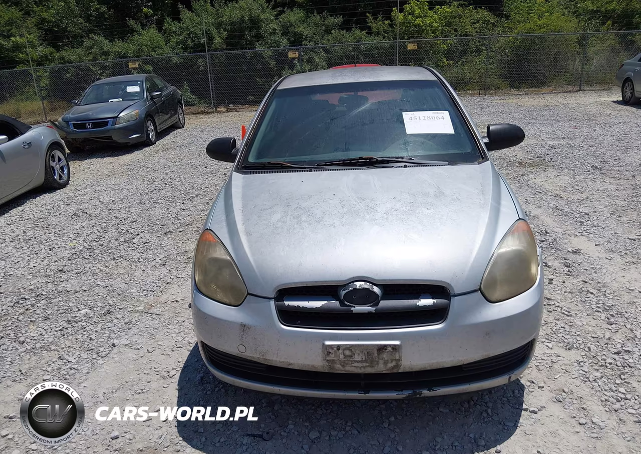 2008 Hyundai Accent Gs VIN:KMHCM36C28U093463 - 6