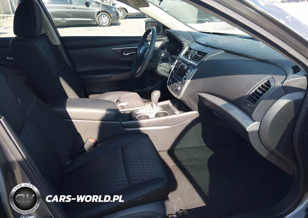 2017 Nissan Altima 2.5 S VIN:1N4AL3AP9HC248014 - 5