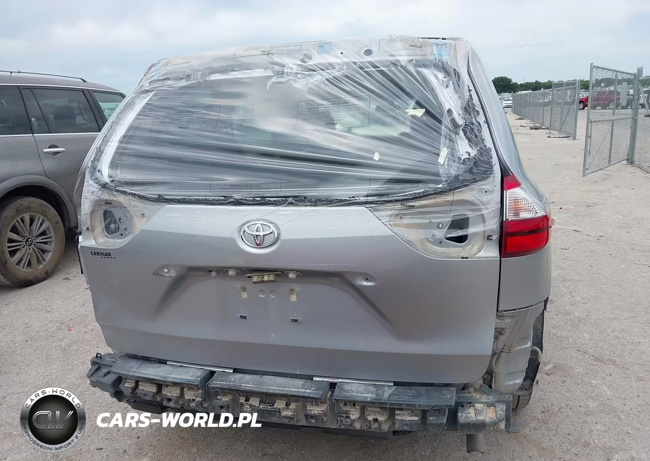 2017 Toyota Sienna L 7 Passenger VIN:5TDZZ3DC9HS898304 - 16