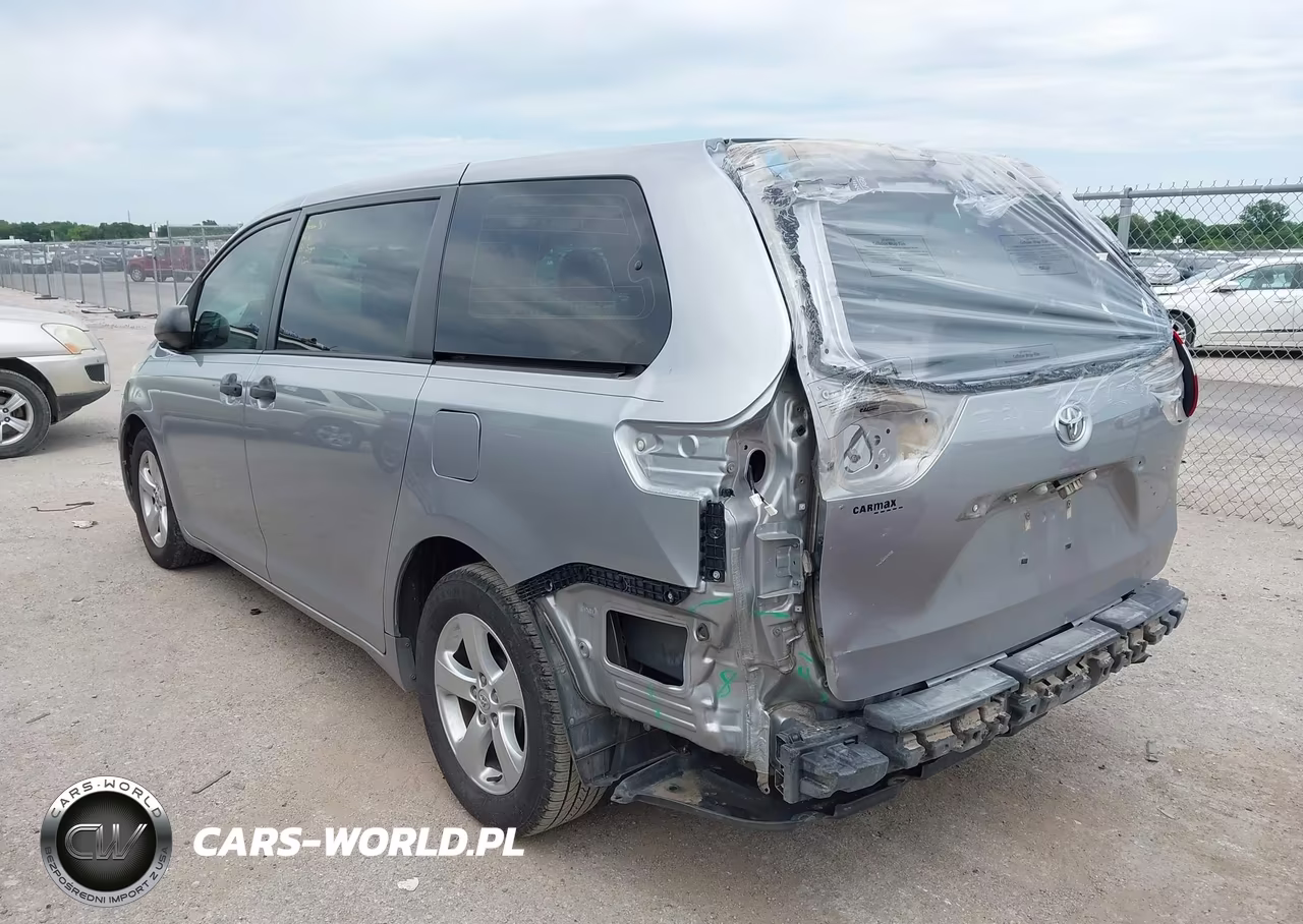 2017 Toyota Sienna L 7 Passenger VIN:5TDZZ3DC9HS898304 - 3