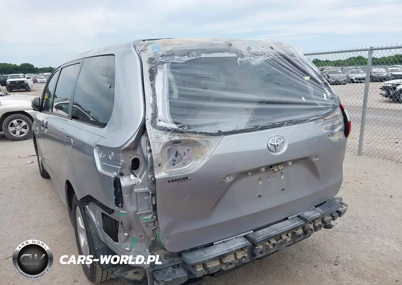 2017 Toyota Sienna L 7 Passenger VIN:5TDZZ3DC9HS898304 - 6