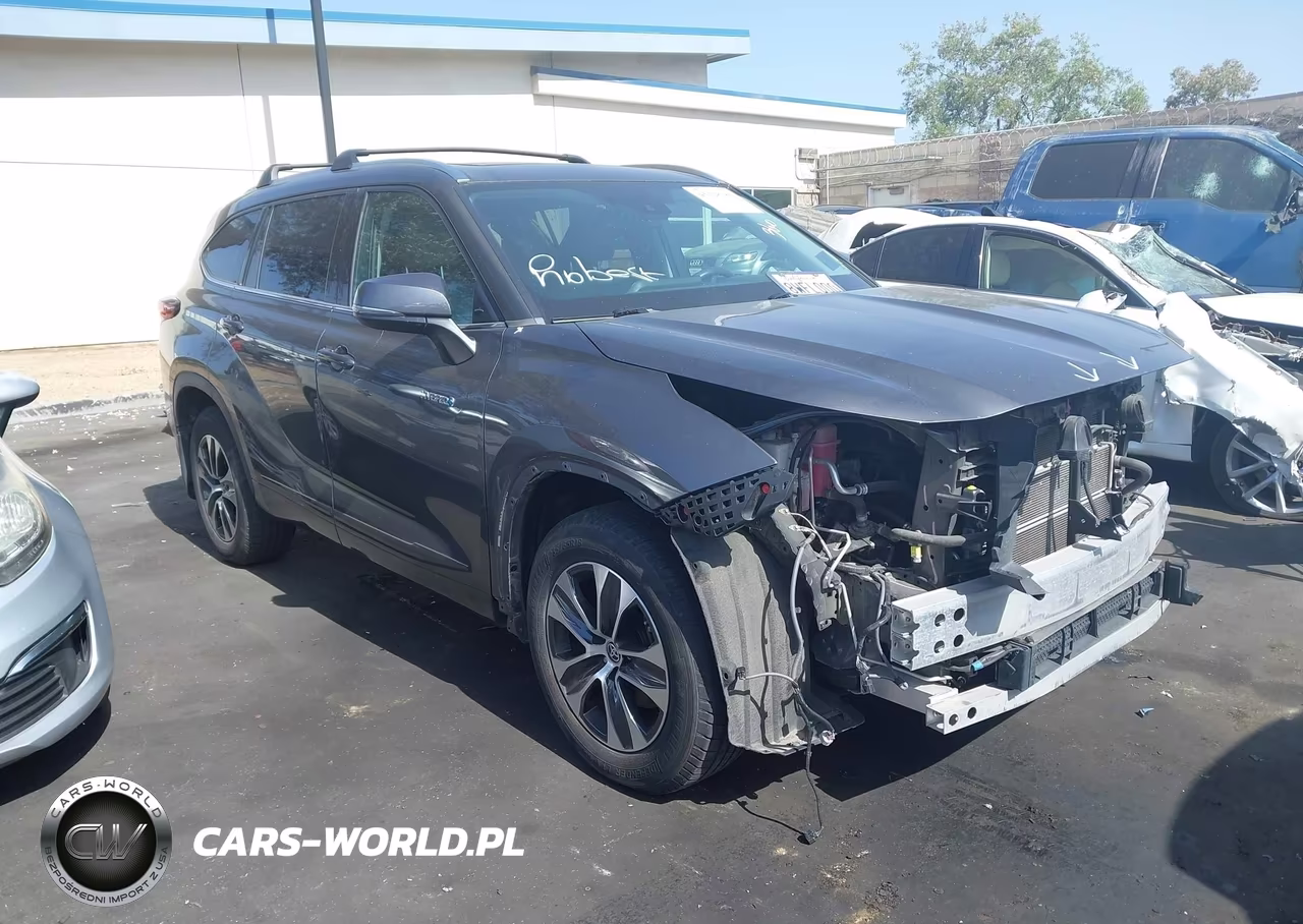2021 Toyota Highlander Hybrid Xle