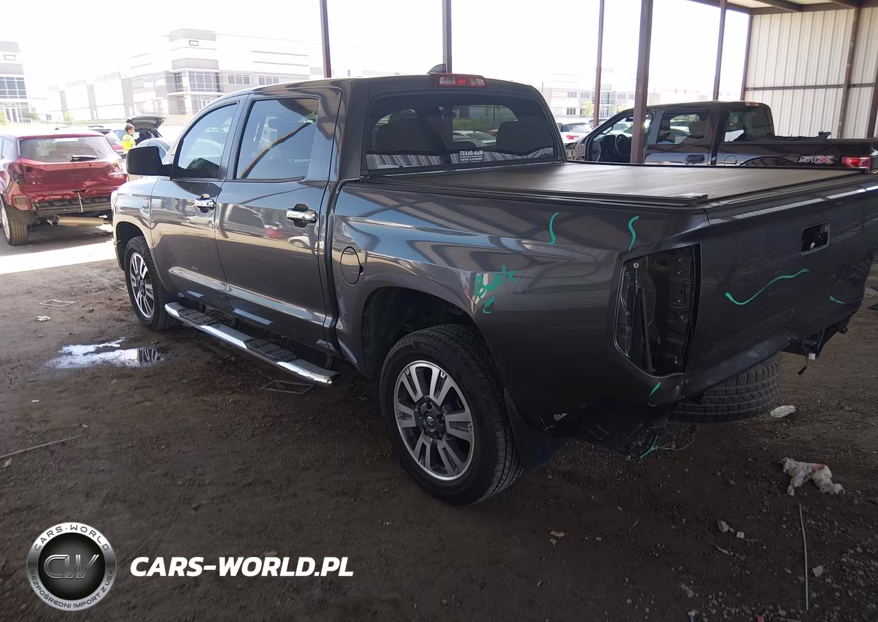 2020 Toyota Tundra Platinum VIN:5TFGY5F14LX258747 - 3