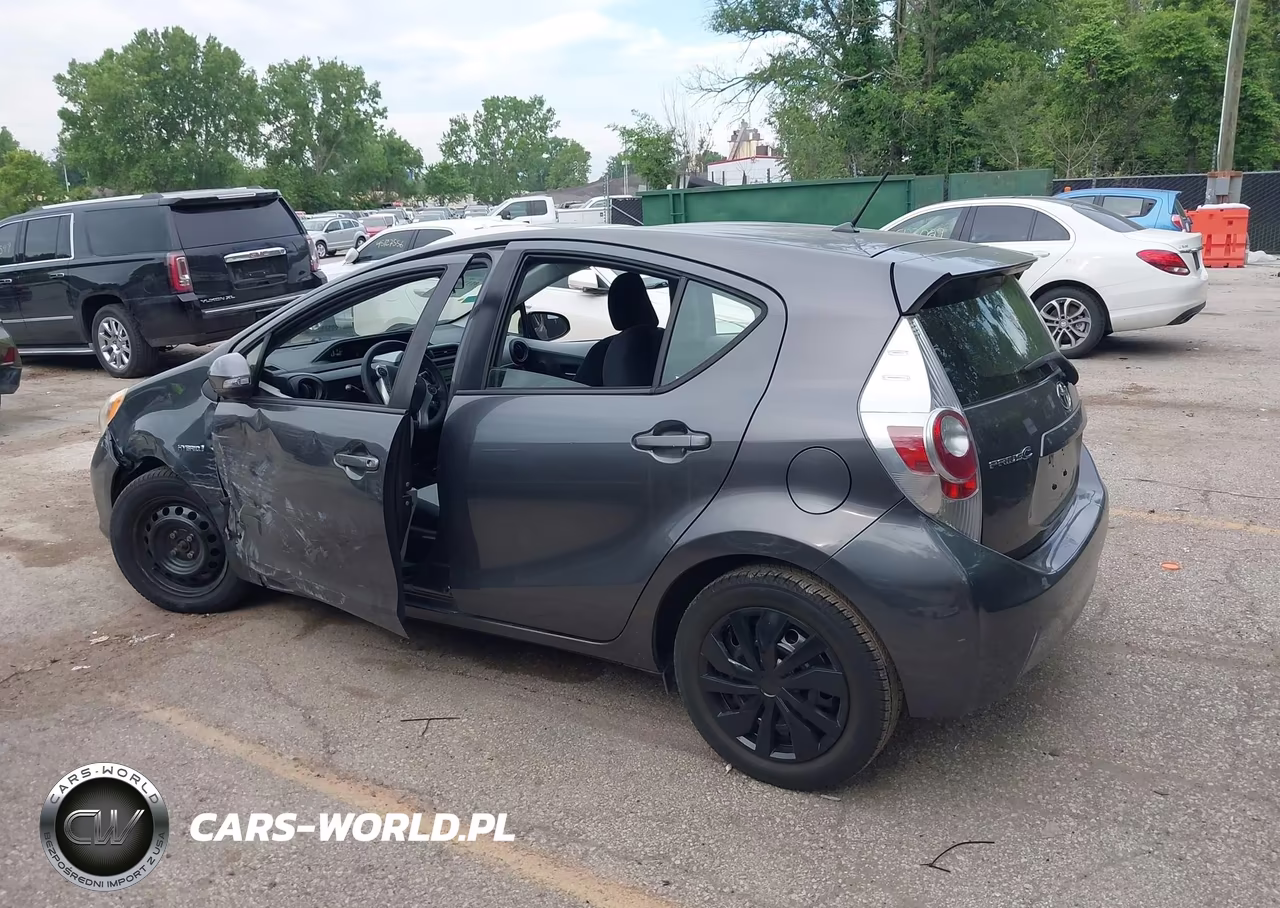 2012 Toyota Prius C Two VIN:JTDKDTB30C1516511 - 14