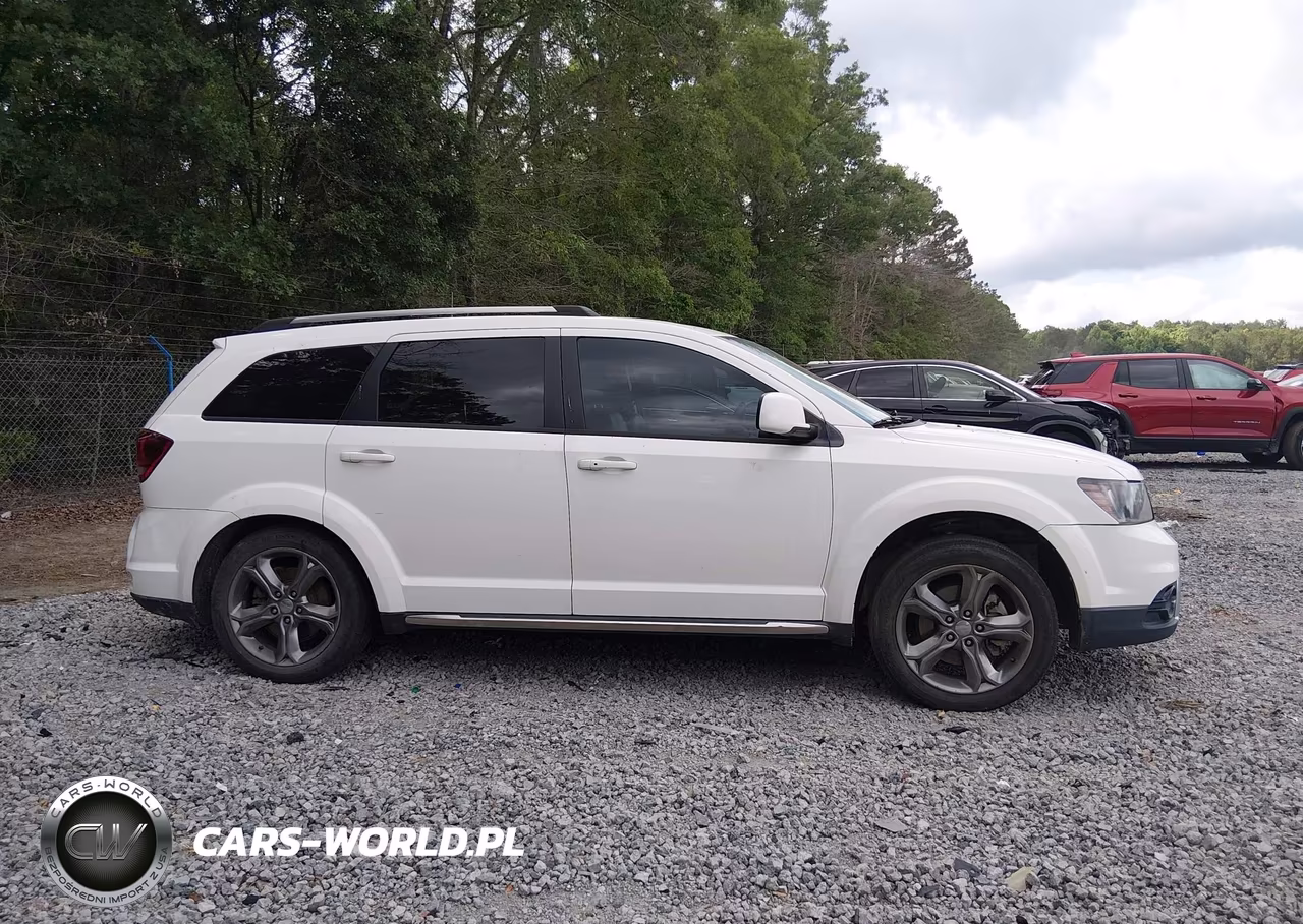 2017 Dodge Journey Crossroad Plus VIN:3C4PDCGG5HT576253 - 13