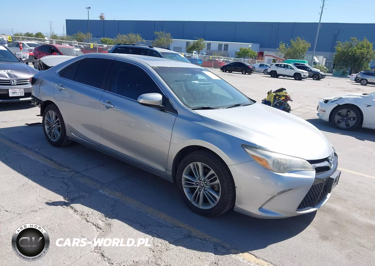 2017 Toyota Camry Se – zdjęcie 1 z 17