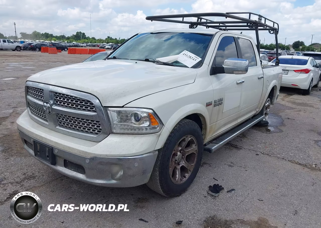 2017 Ram 1500 Laramie 4X2 5'7 Box VIN:1C6RR6NT2HS763373 - 2