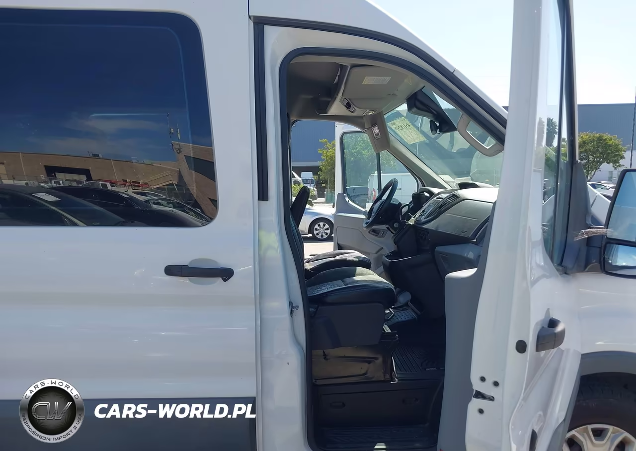 2017 Ford Transit-350 Xlt VIN:1FBAX2CM6HKA60881 - 5