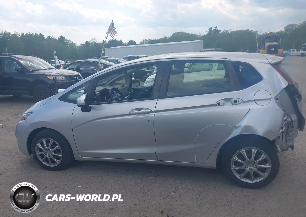 2016 Honda Fit Lx VIN:JHMGK5H50GX021615 - 15