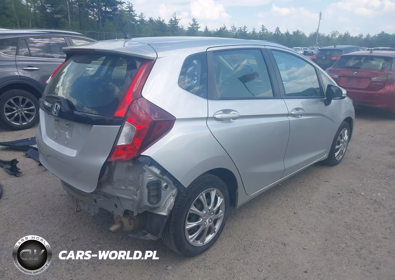2016 Honda Fit Lx VIN:JHMGK5H50GX021615 - 4