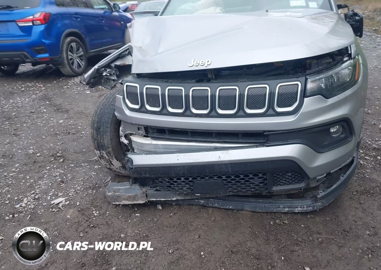 2022 Jeep Compass Latitude 4X4 VIN:3C4NJDBB3NT131555 - 12