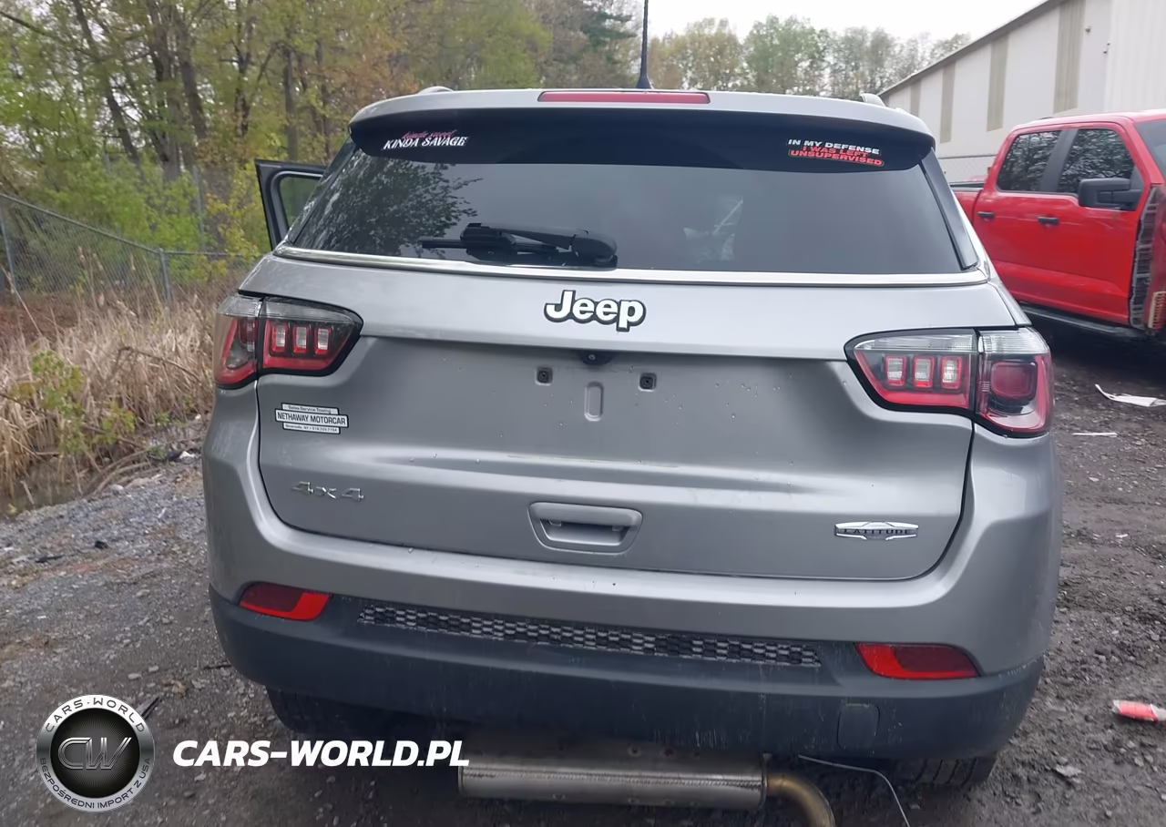 2022 Jeep Compass Latitude 4X4 VIN:3C4NJDBB3NT131555 - 16