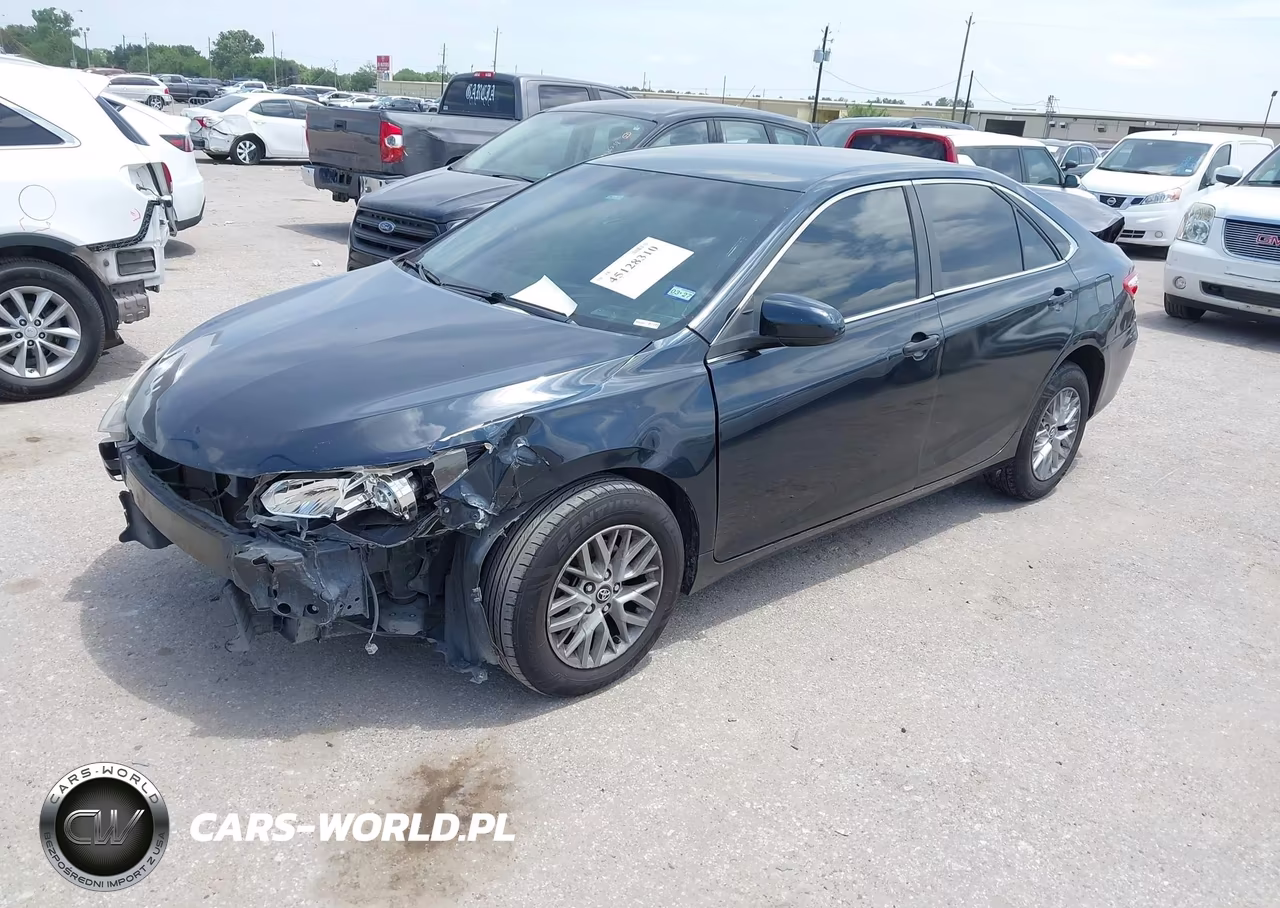 2017 Toyota Camry Le VIN:4T1BF1FK7HU382744 - 2