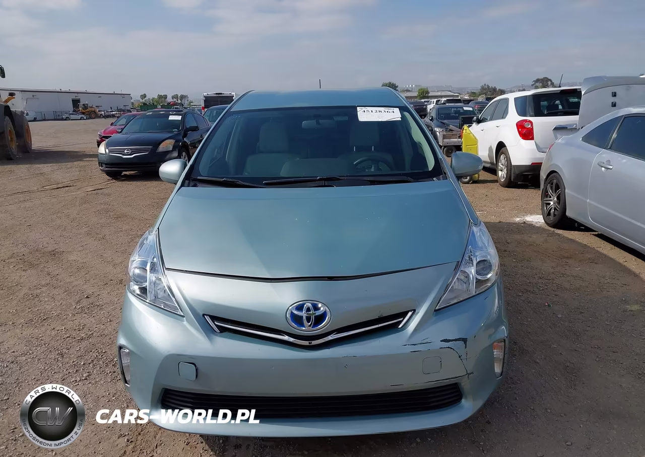 2014 Toyota Prius V Five-Three-Two VIN:JTDZN3EU1EJ001634 - 13