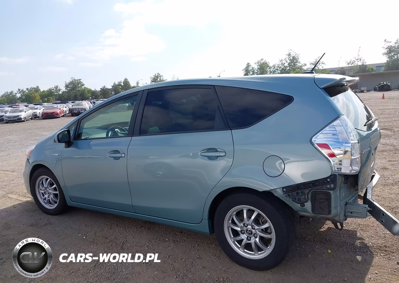 2014 Toyota Prius V Five-Three-Two VIN:JTDZN3EU1EJ001634 - 15