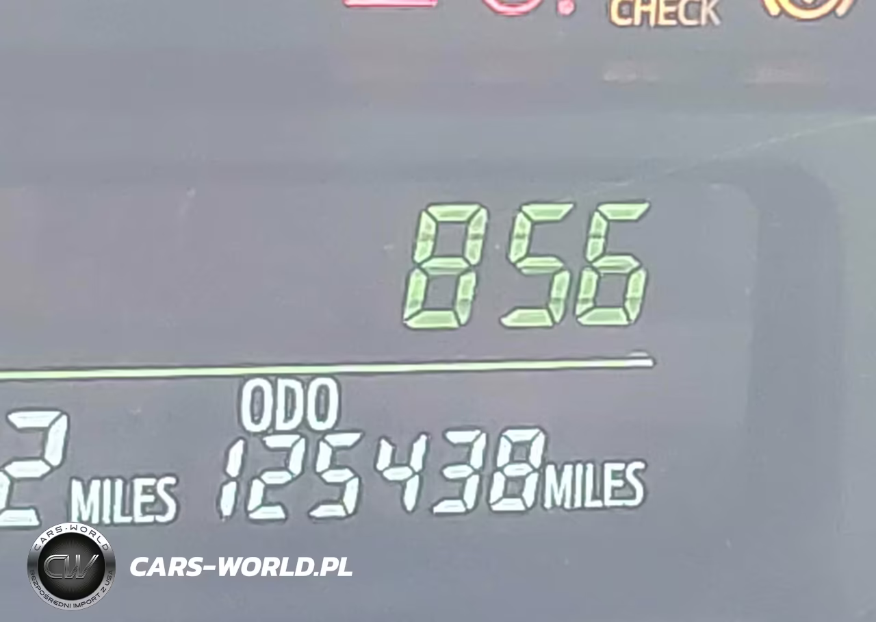 2014 Toyota Prius V Five-Three-Two VIN:JTDZN3EU1EJ001634 - 16