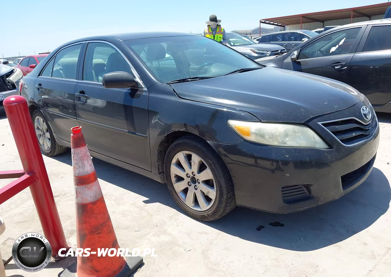 Główne zdjęcie 2011 Toyota Camry Le