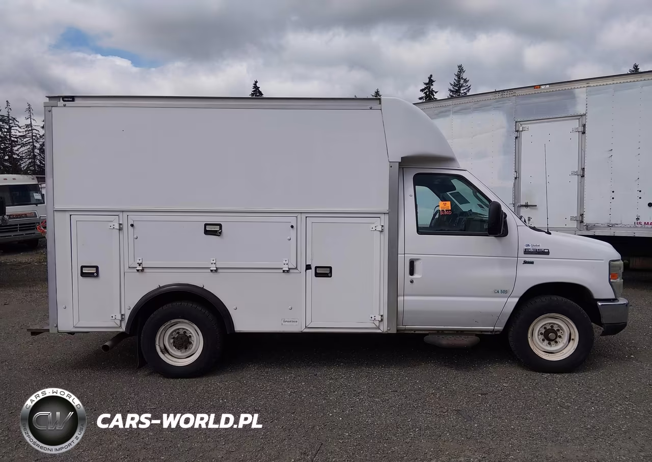 2010 Ford E-350 Cutaway VIN:1FDSE3FL6ADA82951 - 13