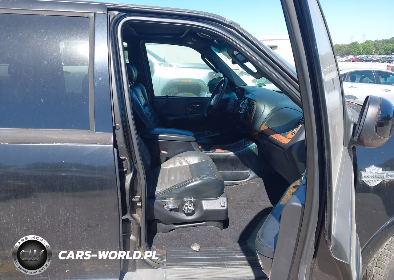 2002 Ford F-150 Lariat VIN:1FTRW07372KC64894 - 5