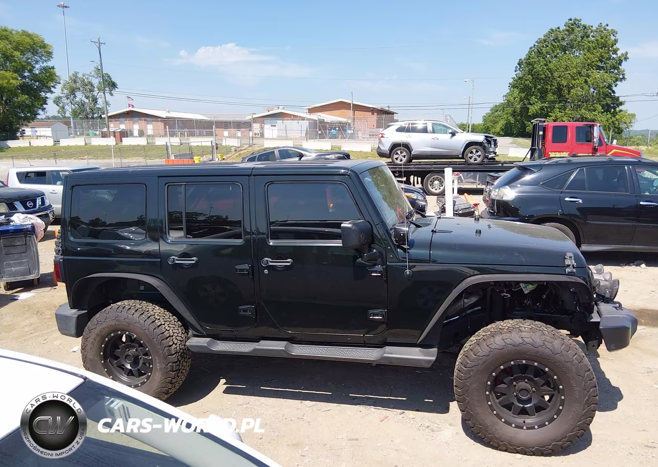 2012 Jeep Wrangler Unlimited Sahara VIN:1C4BJWEG3CL253251 - 14