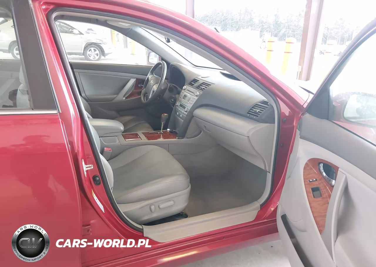 2008 Toyota Camry Xle VIN:4T1BE46KX8U228419 - 5