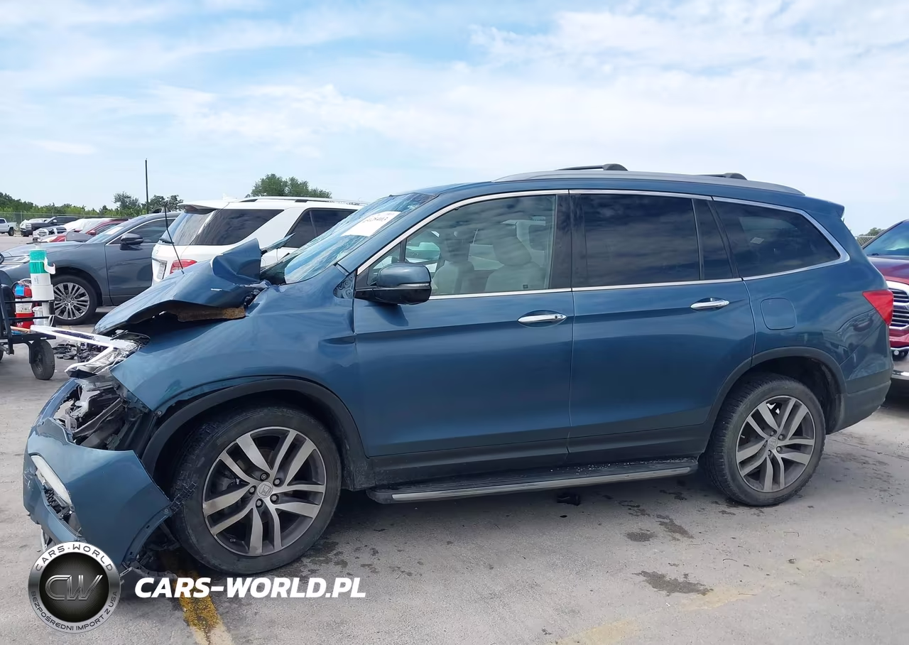 2017 Honda Pilot Touring VIN:5FNYF6H96HB071675 - 15