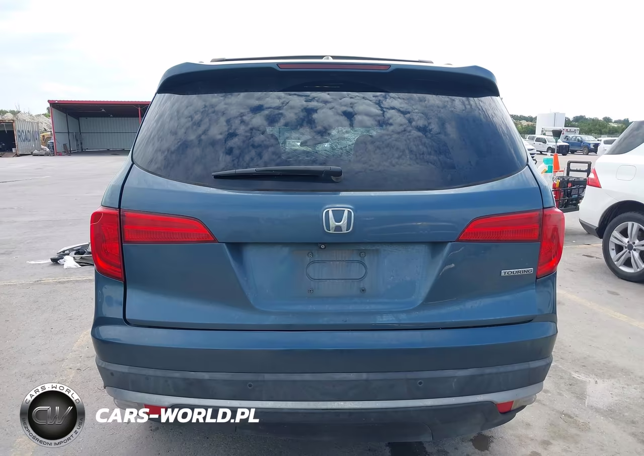 2017 Honda Pilot Touring VIN:5FNYF6H96HB071675 - 17