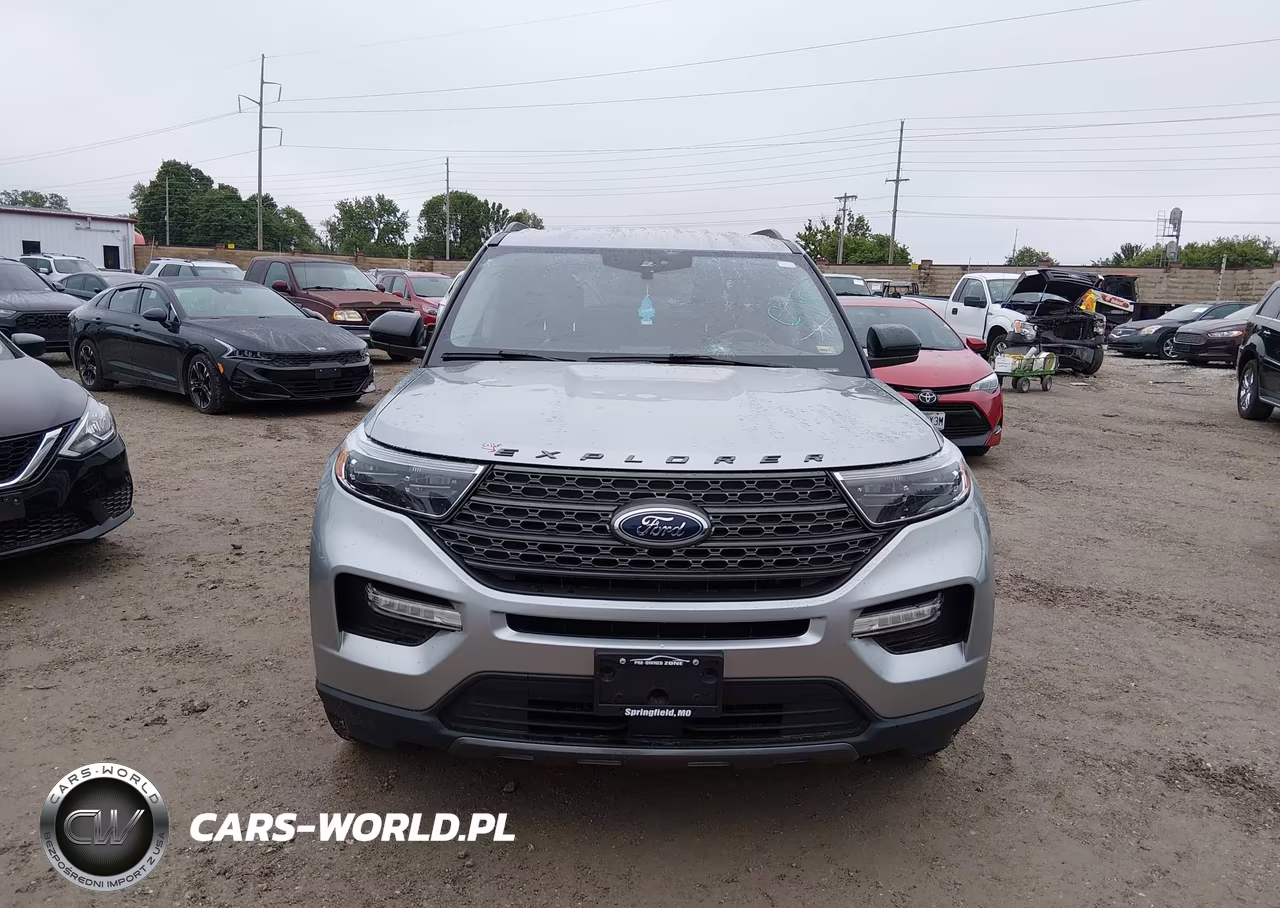2022 Ford Explorer Xlt VIN:1FMSK8DH4NGC47209 - 12
