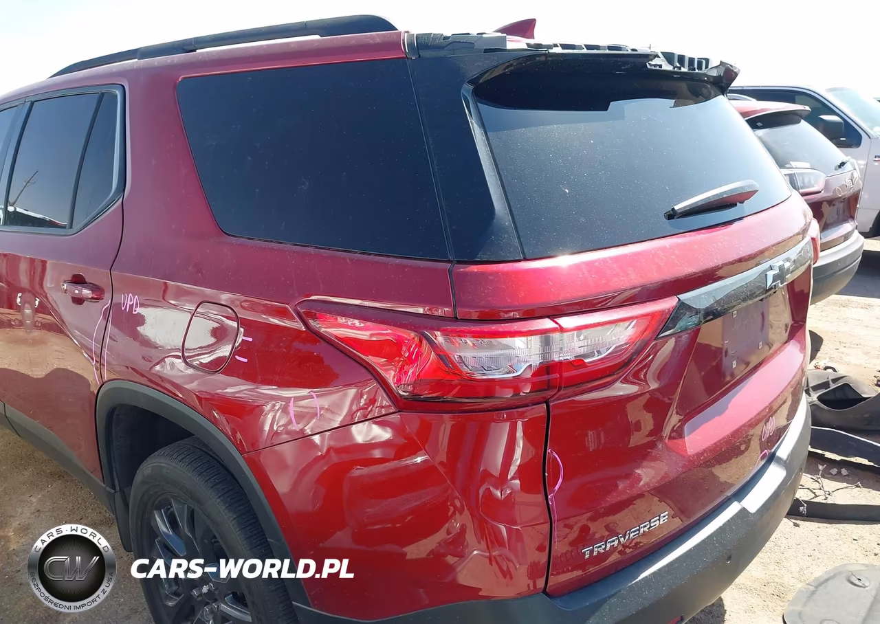 2019 Chevrolet Traverse Rs VIN:1GNERJKX2KJ199942 - 3