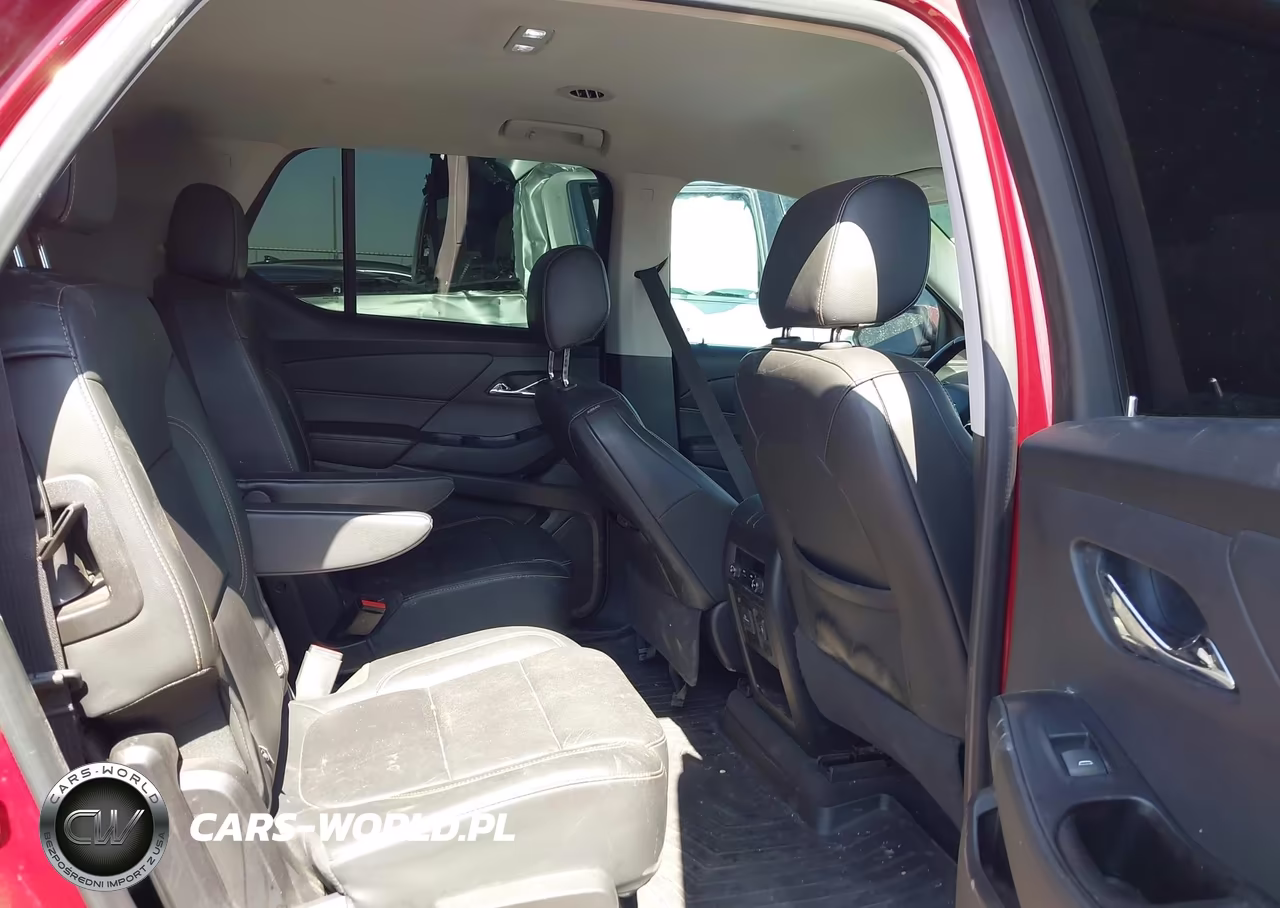 2019 Chevrolet Traverse Rs VIN:1GNERJKX2KJ199942 - 8