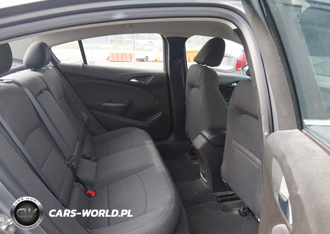 2018 Chevrolet Cruze Lt Auto VIN:1G1BE5SM4J7188773 - 8