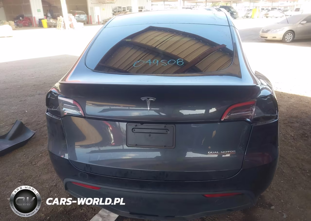 2024 Tesla Model Y Performance Dual Motor All-Wheel Drive VIN:7SAYGDEF9RF049508 - 16