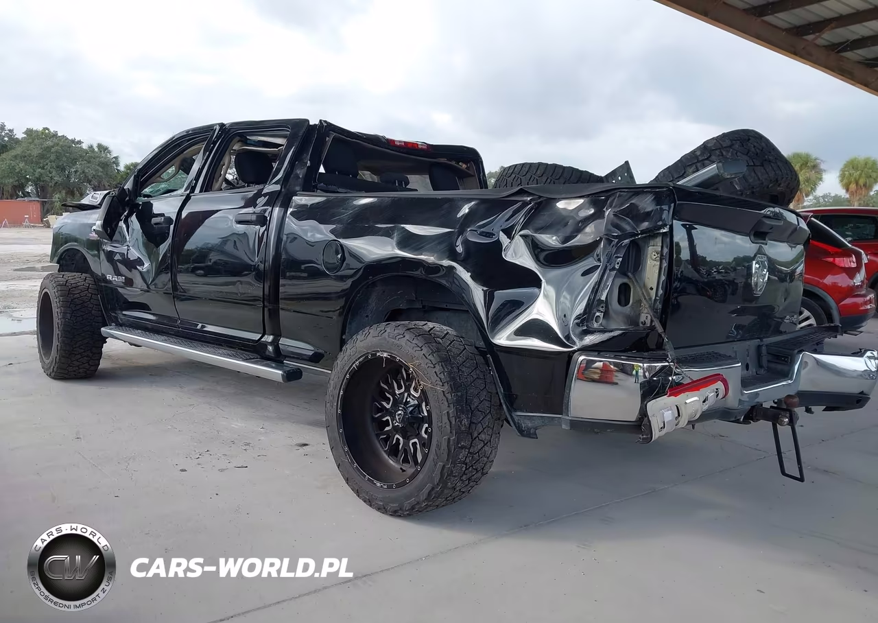 2020 Ram 3500 Tradesman 4X4 6'4 Box VIN:3C63R3CL0LG313244 - 3