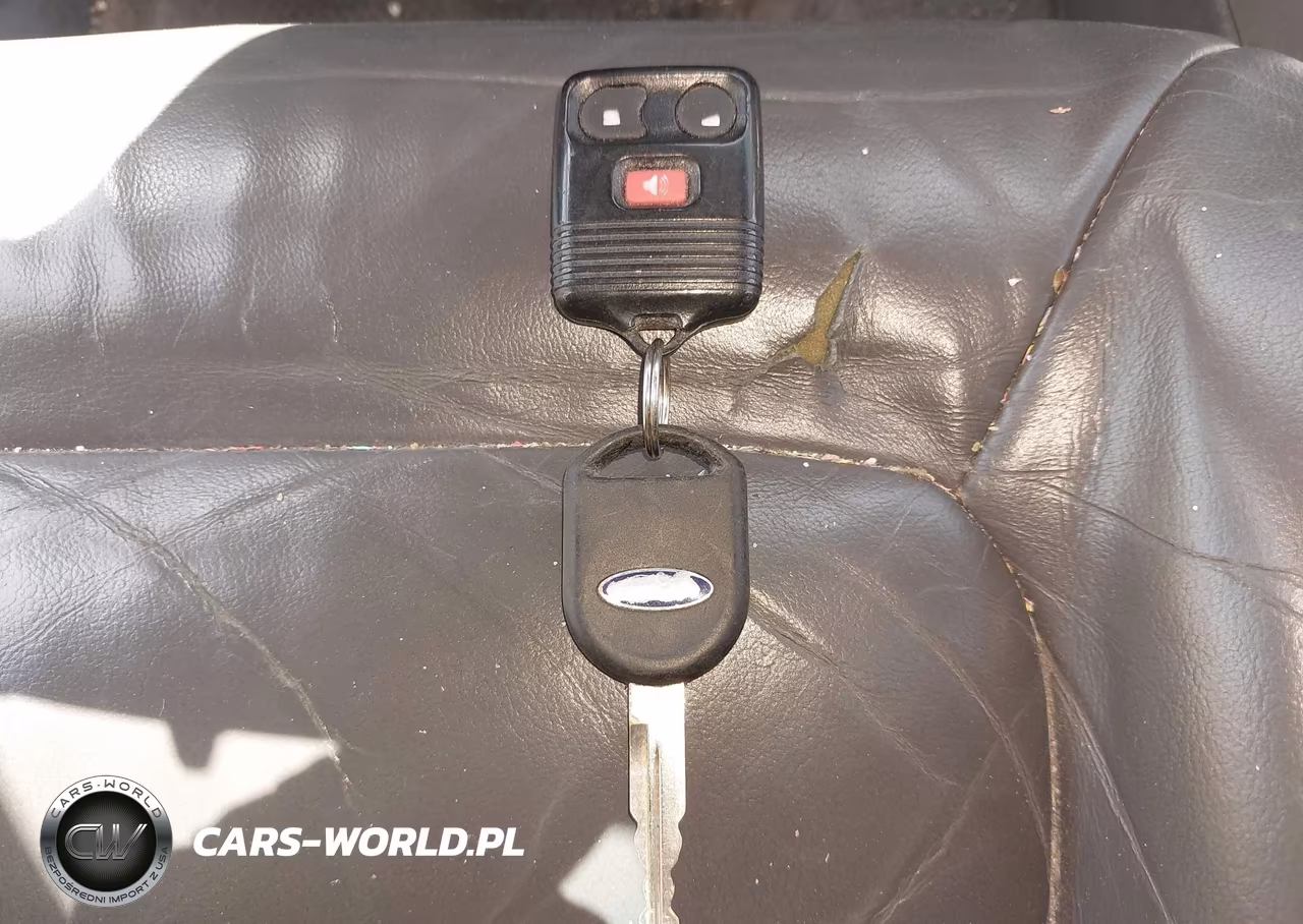 2001 Ford Explorer Sport VIN:1FMYU70E11UB35327 - 11
