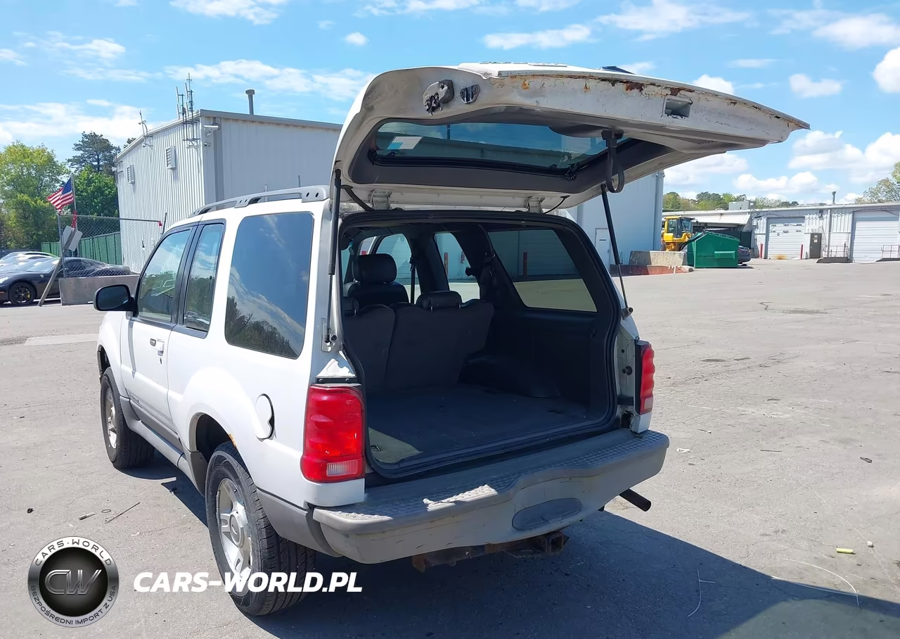 2001 Ford Explorer Sport VIN:1FMYU70E11UB35327 - 3