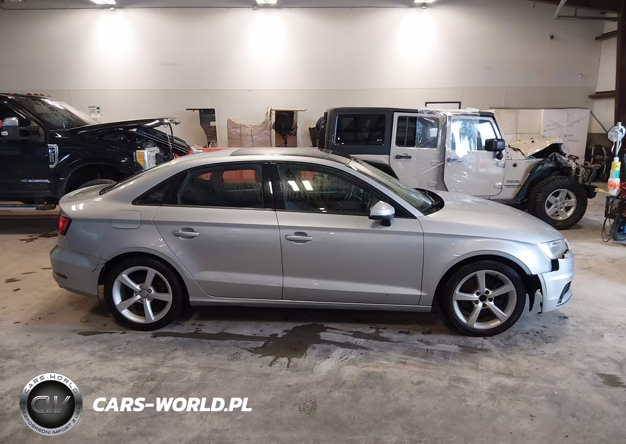 2016 Audi A3 2.0T Premium VIN:WAUB8GFF5G1083755 - 13
