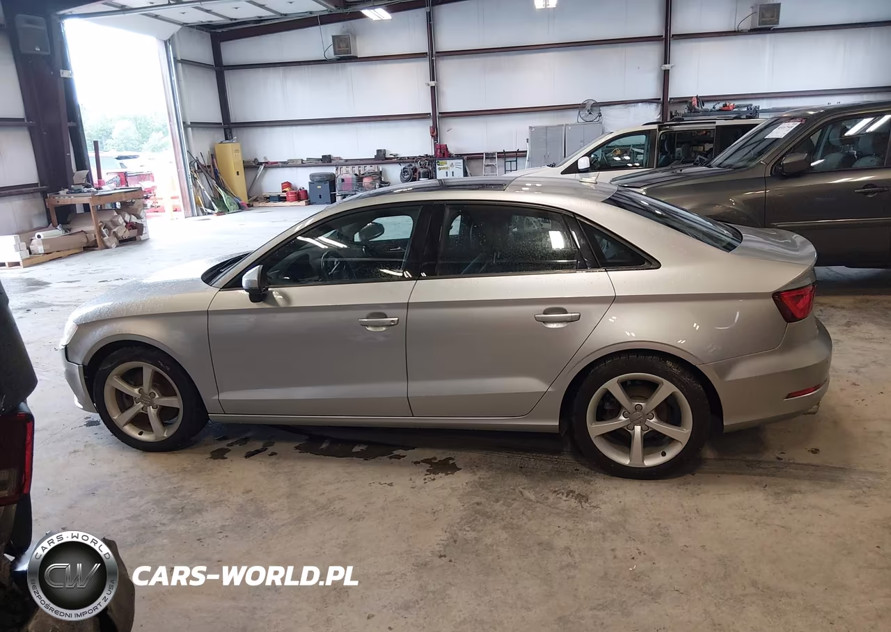 2016 Audi A3 2.0T Premium VIN:WAUB8GFF5G1083755 - 14
