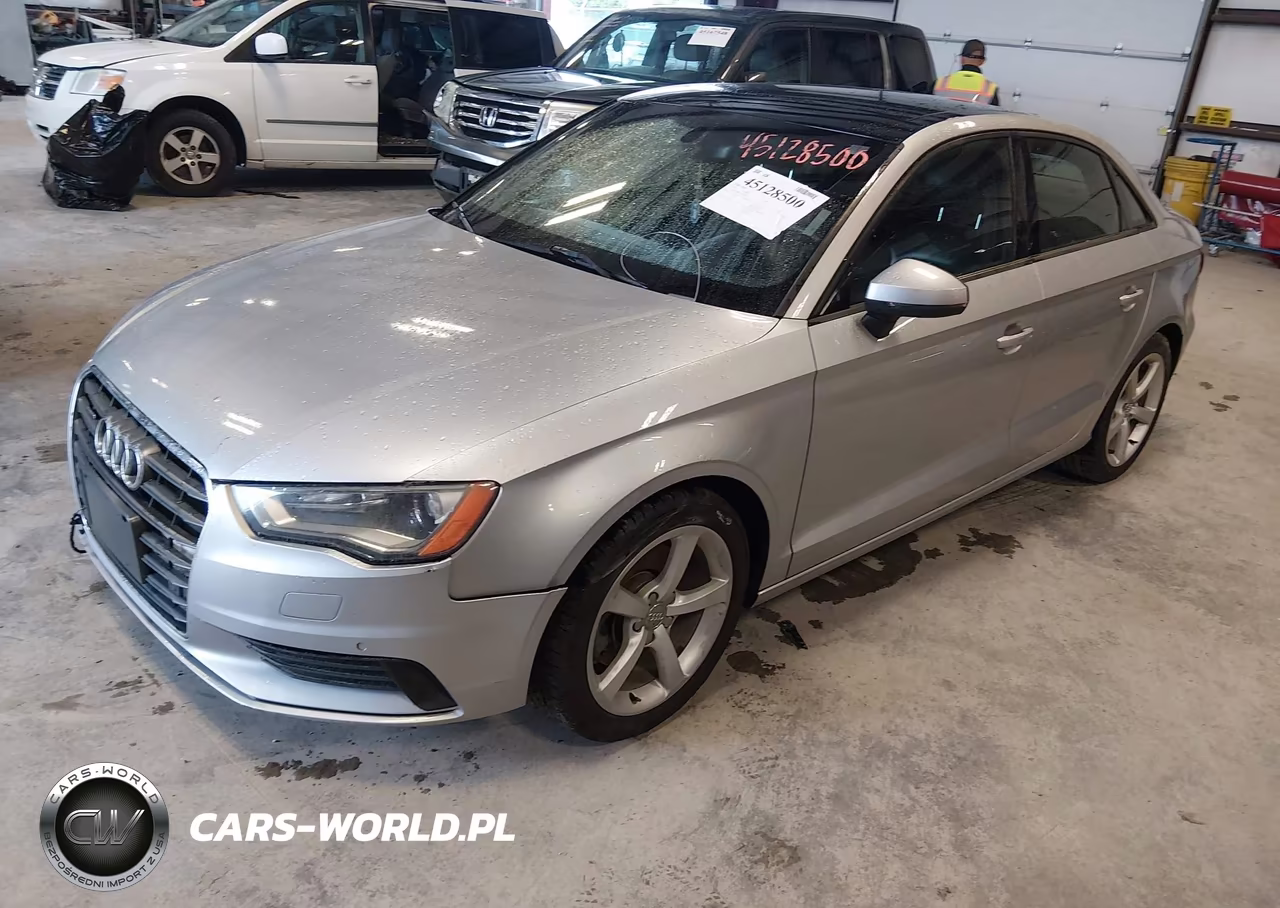 2016 Audi A3 2.0T Premium VIN:WAUB8GFF5G1083755 - 2