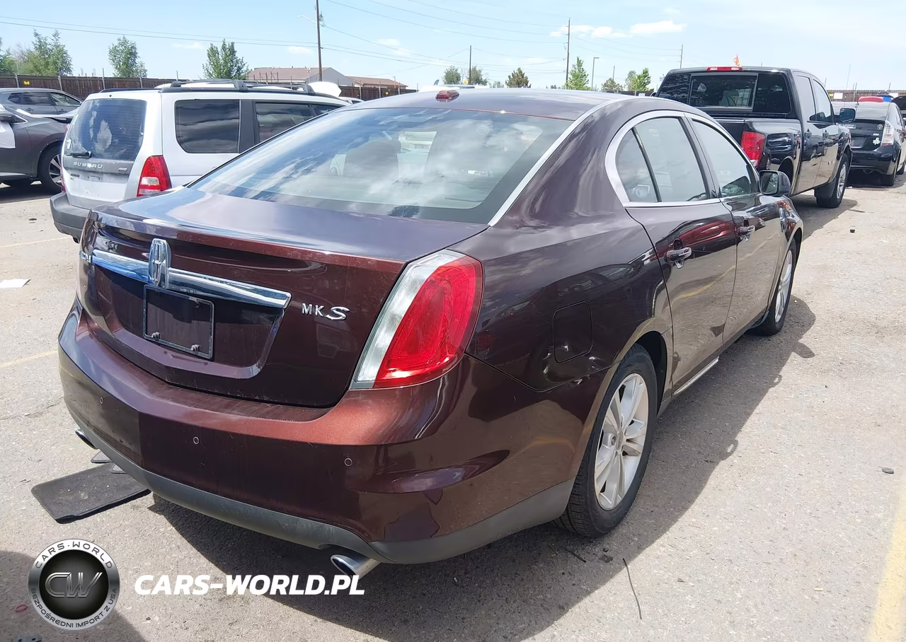 2010 Lincoln Mks VIN:1LNHL9DR9AG616128 - 4