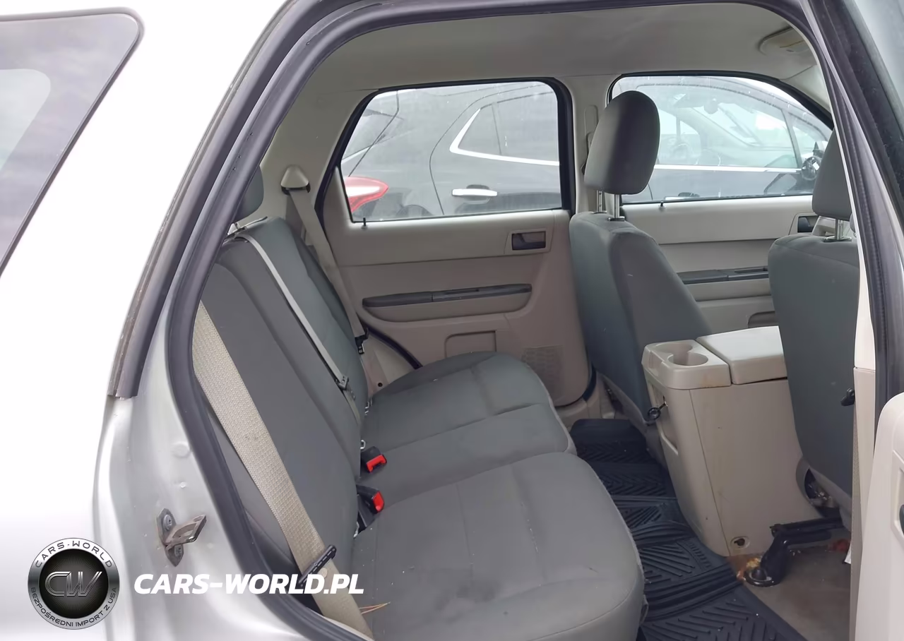 2010 Ford Escape Xls VIN:1FMCU0C7XAKA62887 - 8