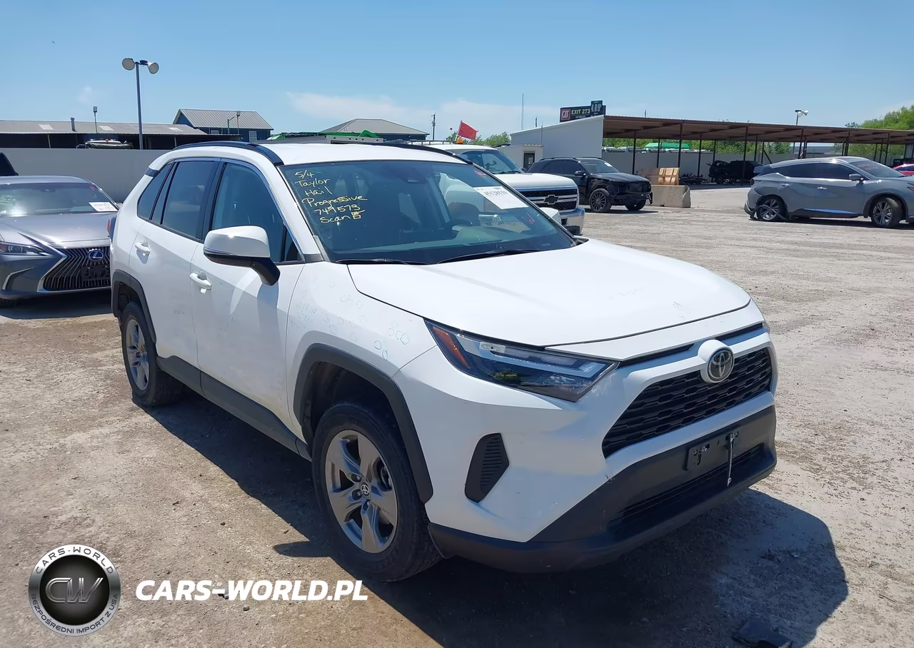 2024 Toyota Rav4 Xle – zdjęcie 1 z 16