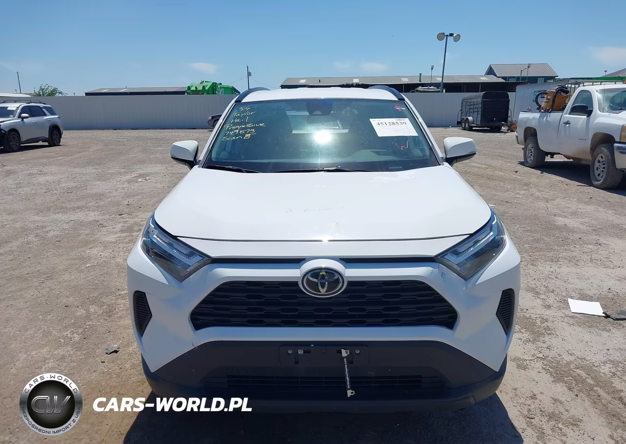 2024 Toyota Rav4 Xle VIN:2T3W1RFV9RW335961 - 12
