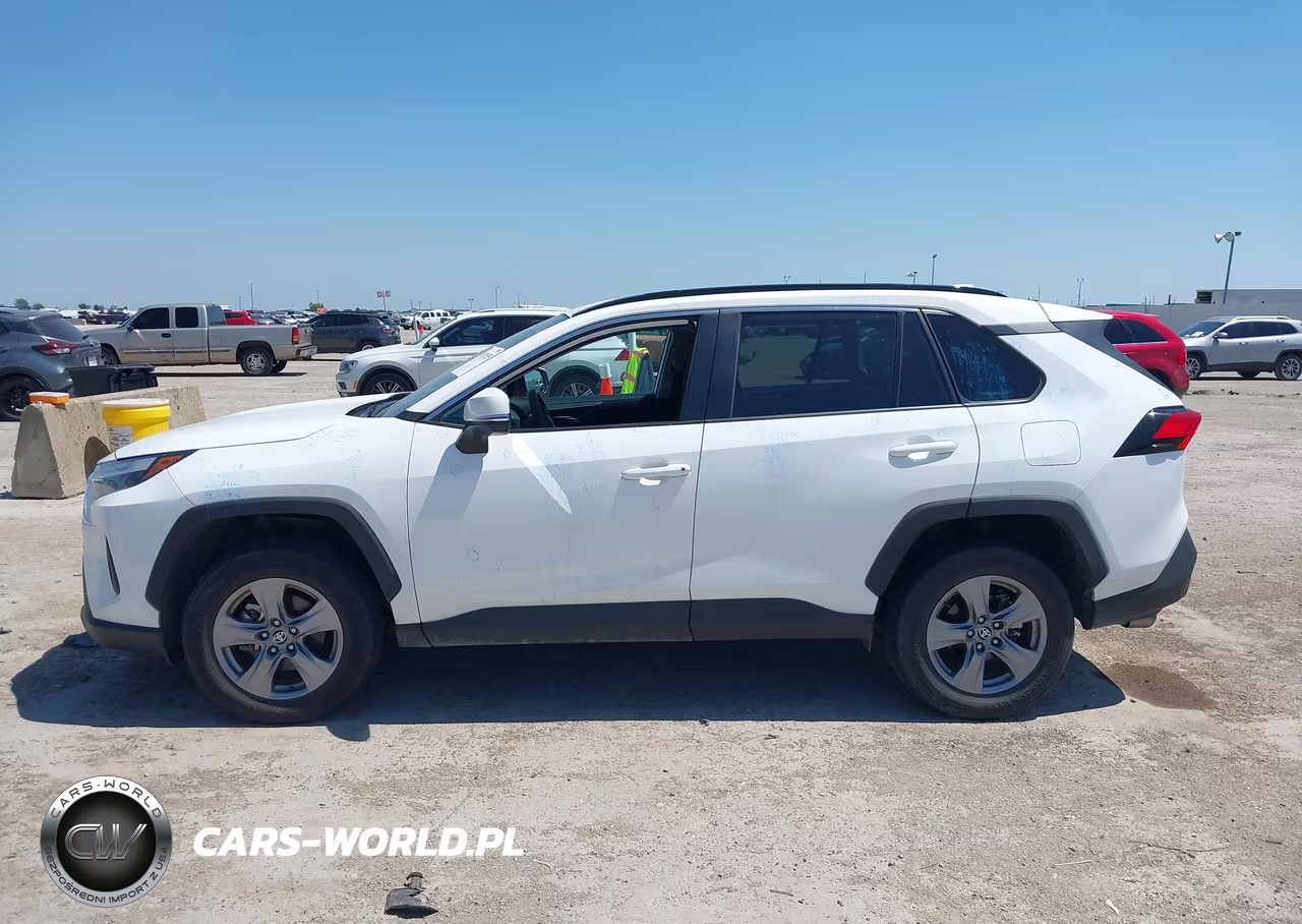 2024 Toyota Rav4 Xle VIN:2T3W1RFV9RW335961 - 14