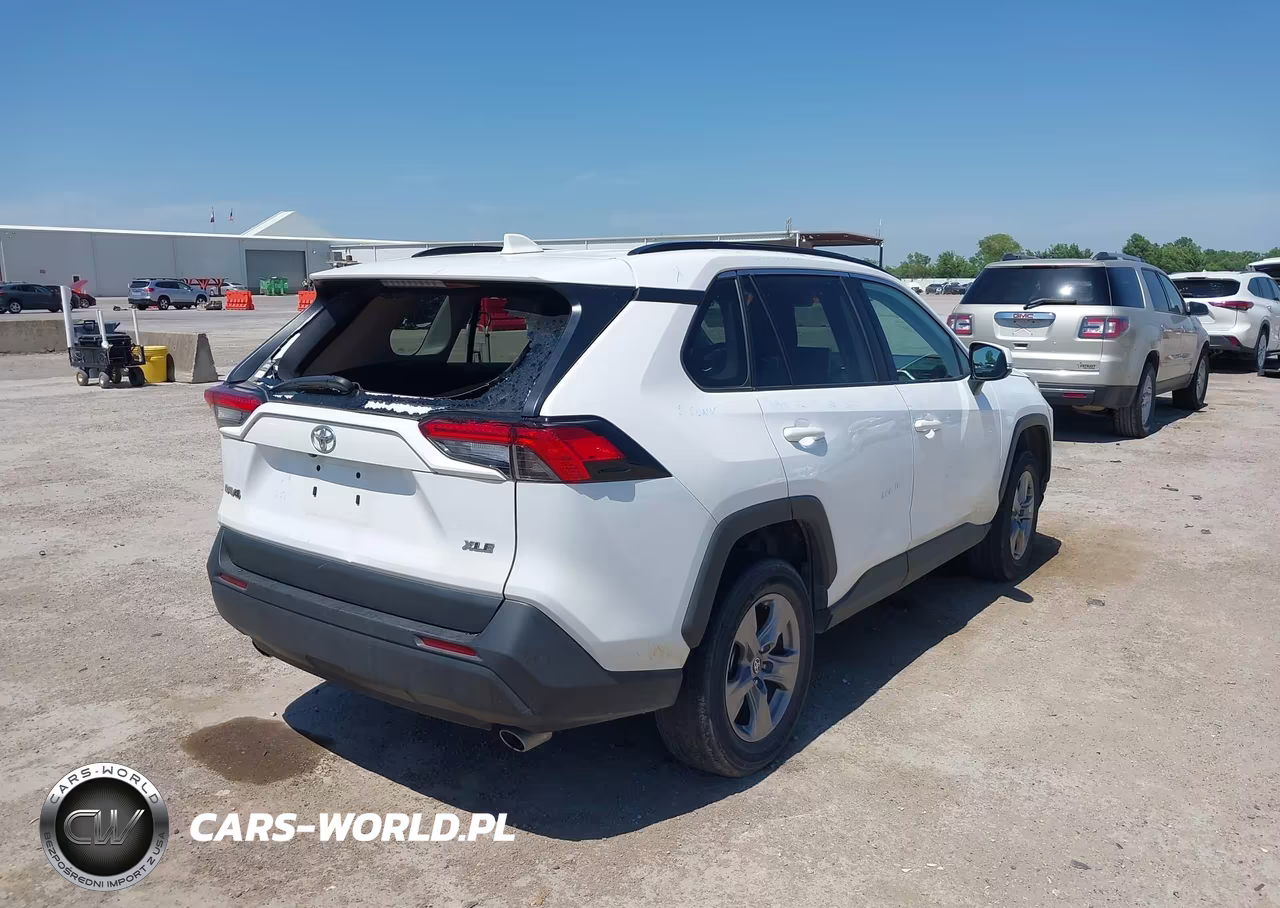 2024 Toyota Rav4 Xle VIN:2T3W1RFV9RW335961 - 4